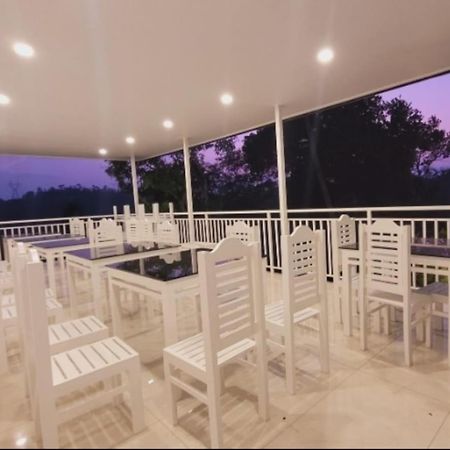Aura Springs Resort Anachal Zewnętrze zdjęcie