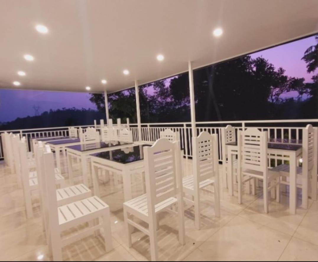 Aura Springs Resort Anachal Zewnętrze zdjęcie