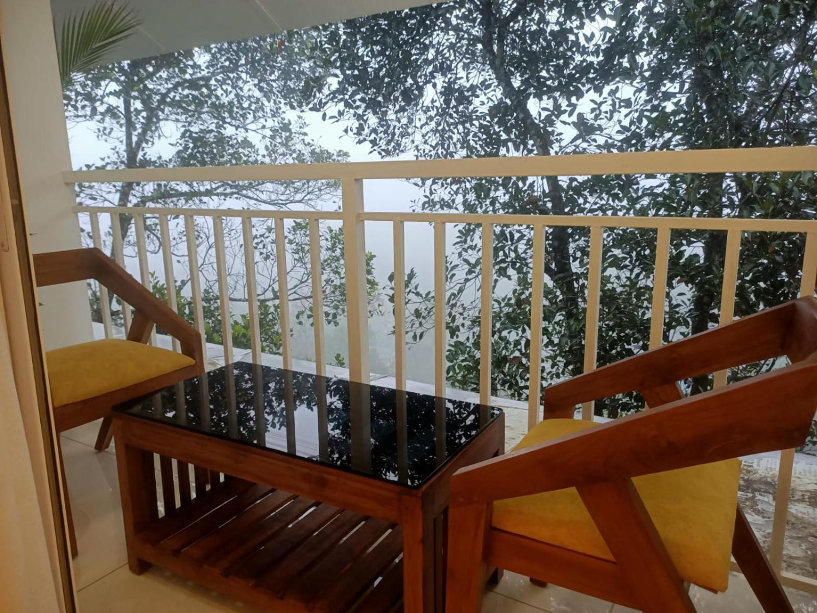 Aura Springs Resort Anachal Zewnętrze zdjęcie